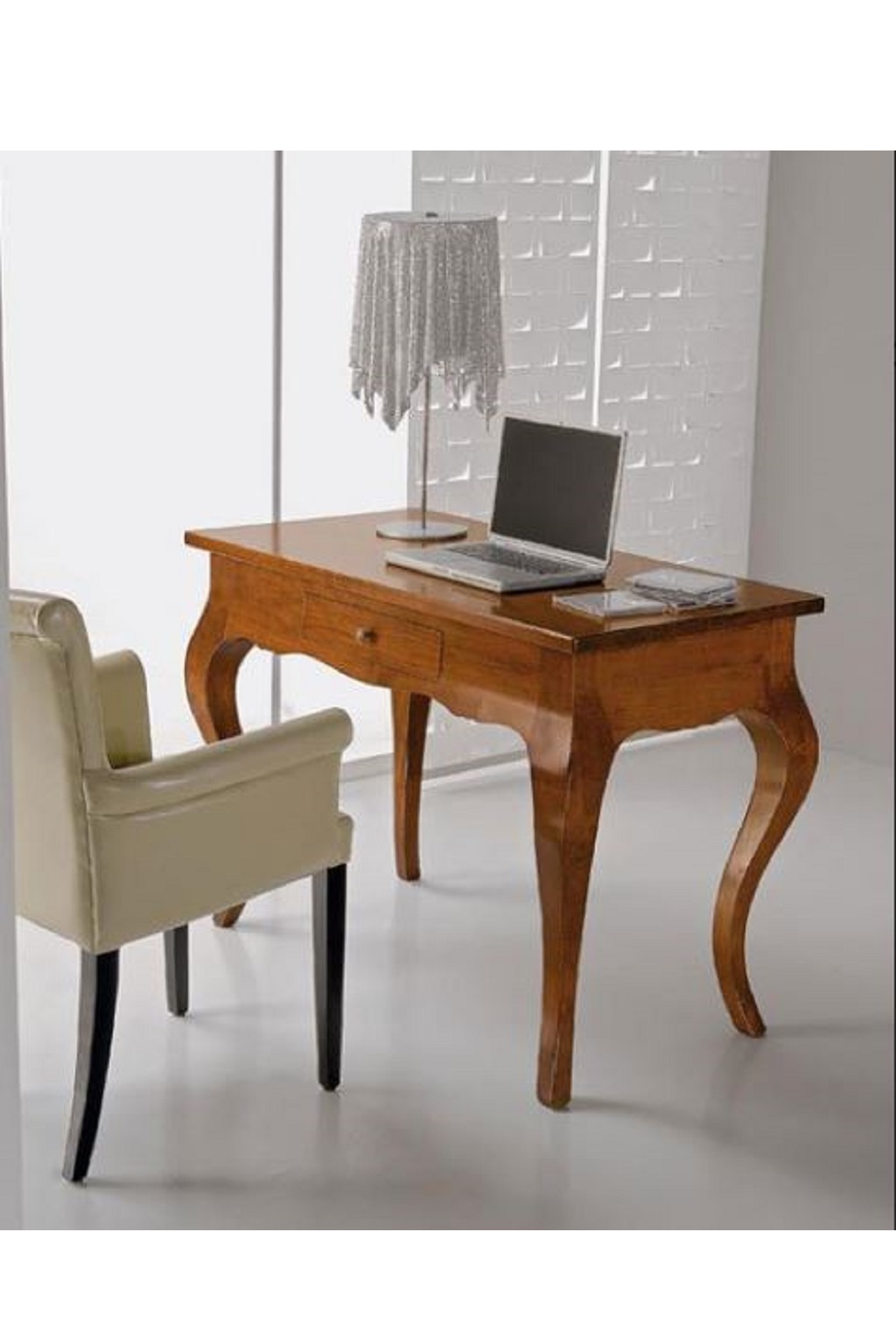 celine scrittoio in legno con cassetto celine scrittoio in legno con cassetto
