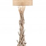 Piantana in legno con paralume Wooden